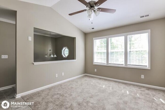 Building Photo - 140 Shiloh Ln, Youngsville, NC 27596