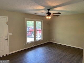 Foto del edificio - 351 Meadow Trace Dr