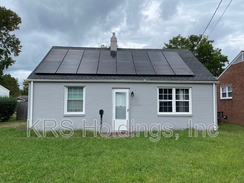 Primary Photo - 706 Burgess Ave