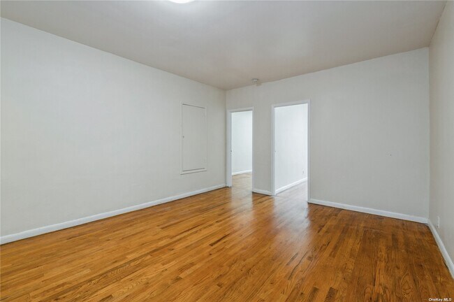 Building Photo - 67-05 Woodside Ave