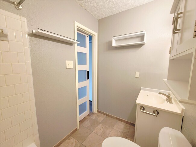 Foto del edificio - 3923 Issacks Way