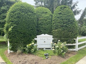 Building Photo - 349 Bloomfield Ave