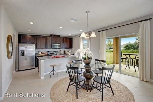 Building Photo - 8105 Rothbury Hills Place
