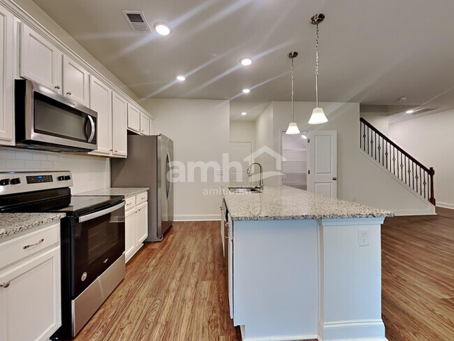 Foto del edificio - 234 Swan Dr