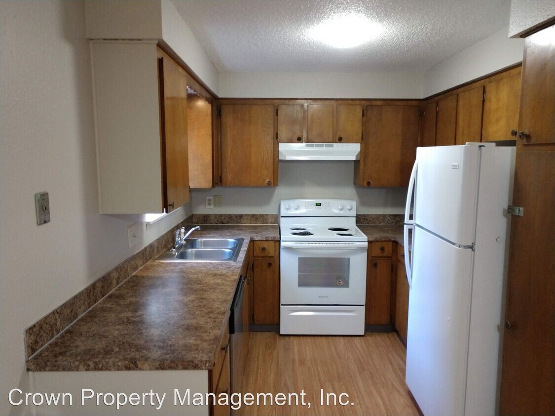 Primary Photo - 3874 Liberty Rd S