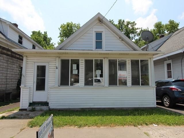 Foto principal - 3 bedroom in Syracuse NY 13208