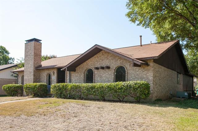 Foto del edificio - 1320 Cherry Hill Ln