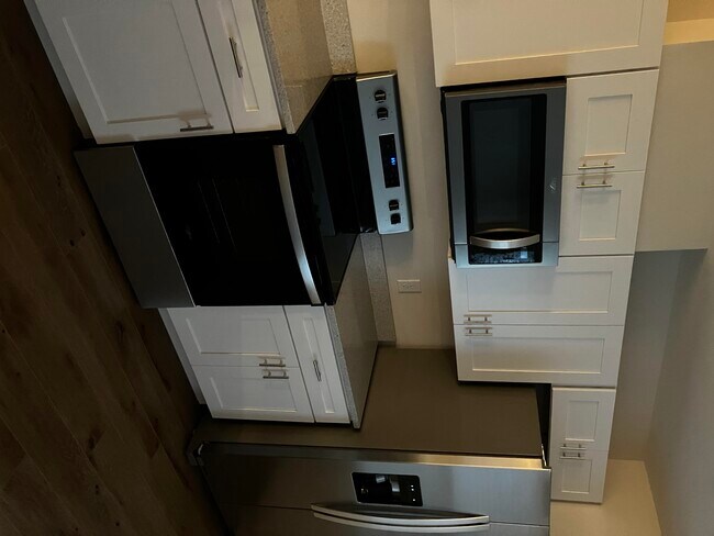 Building Photo - 1515 Moonlite Dr