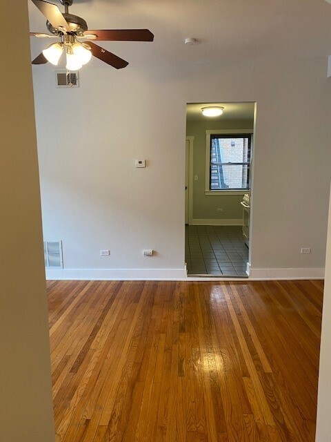 Vista desde el pasillo - 3851 N Southport Ave