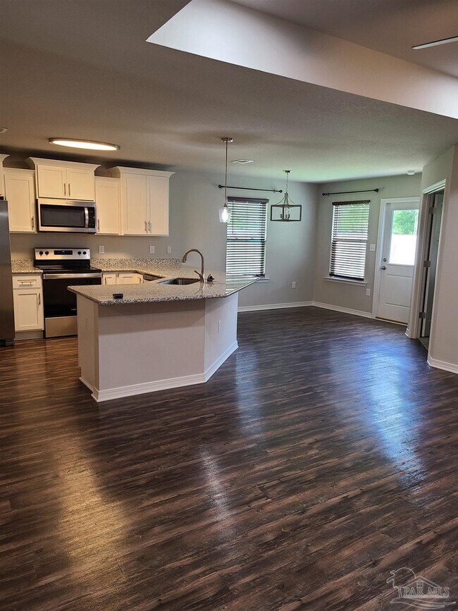 Foto del edificio - 715 W Ensley St