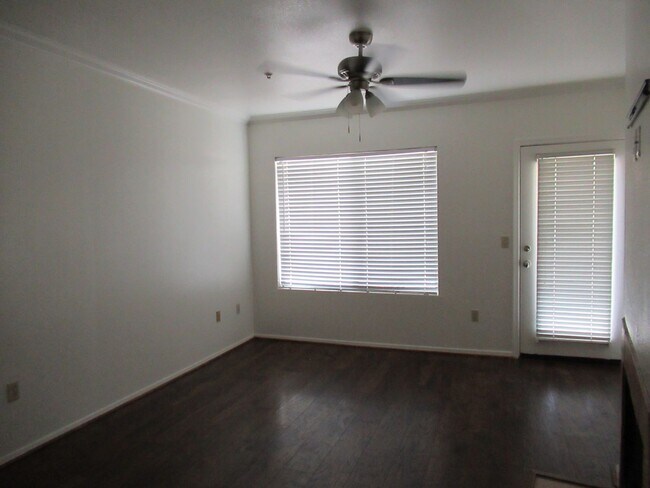 Foto del edificio - Scottsdale Condo in Gated Community!