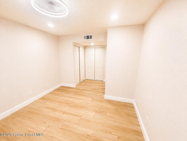 Foto del edificio - 1624 Sunny Brook Ln