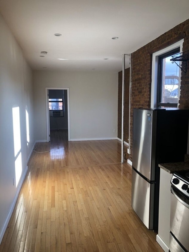 Foto principal - 16 Mott St