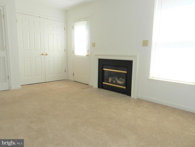 Building Photo - 10031 Gander Ct