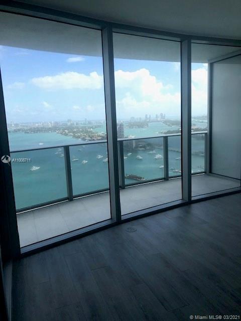 Foto del edificio - 488 NE 18th St