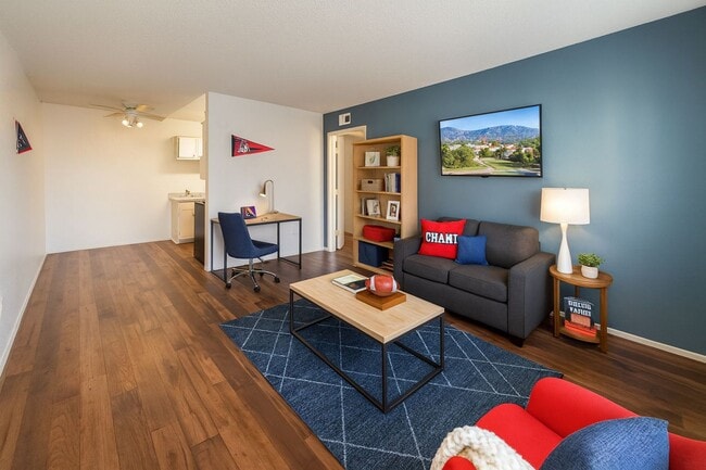 Building Photo - College Town Tucson- Near The U of A