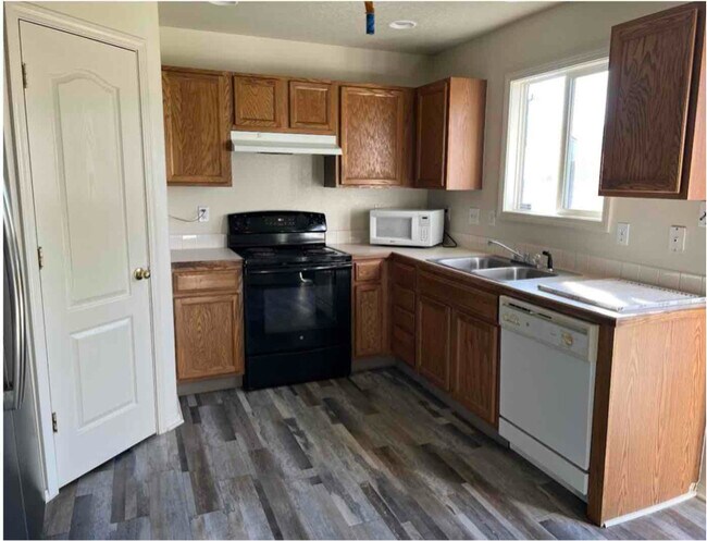 Foto del edificio - 11555 W Crested Butte Ave