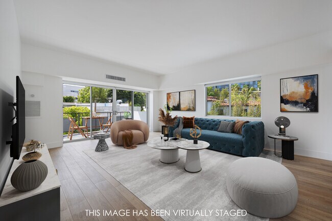 Living Room - 1155 N La Cienega Blvd