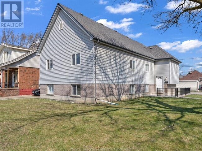 Building Photo - 772 Partington Ave