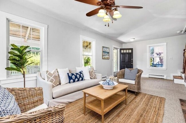 Foto del edificio - 4 bedroom in Scituate MA 02066