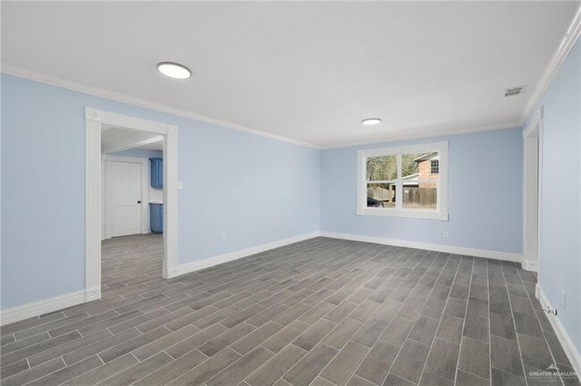Building Photo - 25 S 19th Ave