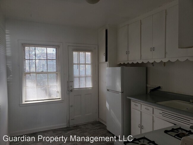 Foto del edificio - 1 br, 1 bath House - 532 S Glendale