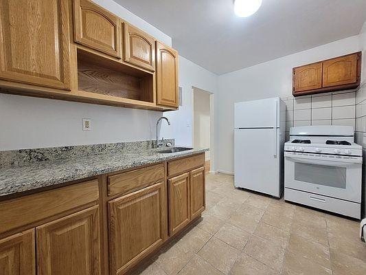 Foto principal - 2 bedroom in BRONX NY 10453