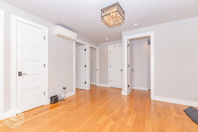 Building Photo - 22 Fayette St