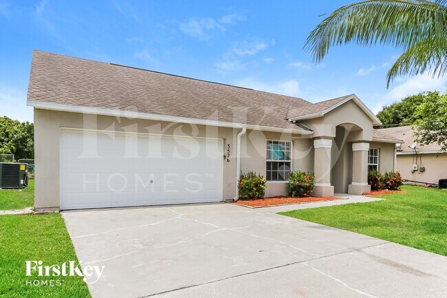 Building Photo - 3526 SW Rosardo St
