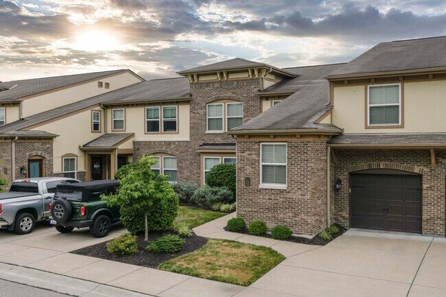 Building Photo - Beautiful Tuscany Home