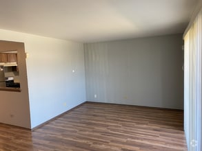Building Photo - 236 S Yates Ave