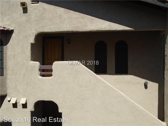 Building Photo - 2 br, 2 bath House - 4012 Crete Lane Unit C