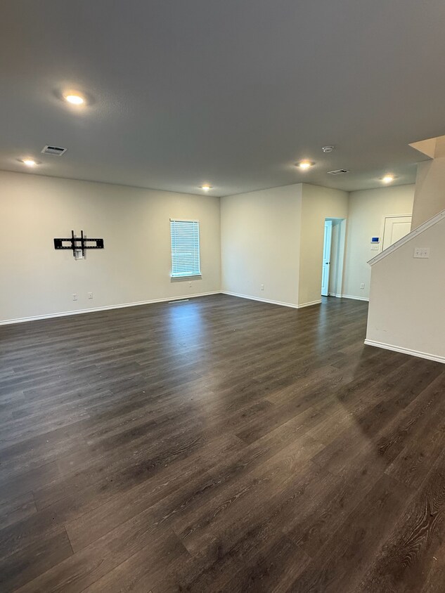 Foto del edificio - 3387 Everly Dr