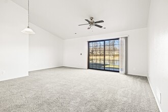 Building Photo - Tanglewood Apartments