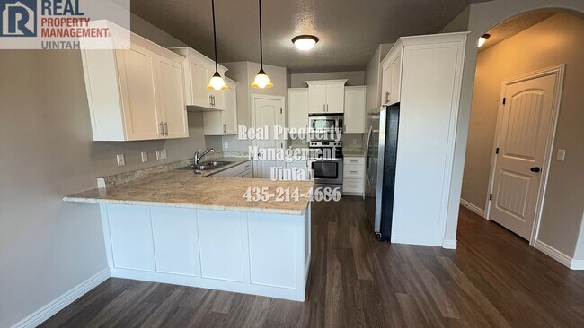 Foto del edificio - Cozy 3 Bedroom 2 1/2 Bath Condo