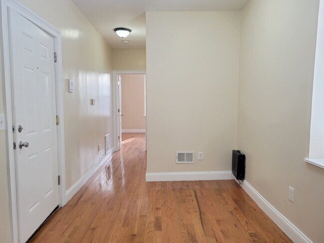 Foto del edificio - 518 9th St