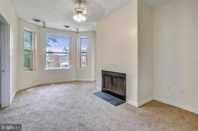 Building Photo - 1900 3rd St NW