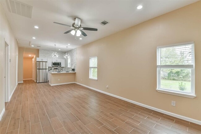 Building Photo - 3605 Avenue M