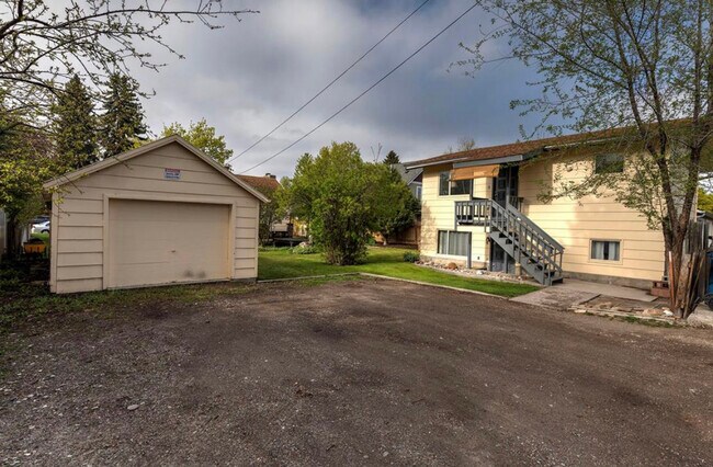 Zona de aparcamiento para 1 coche - 2016 S 13th St W