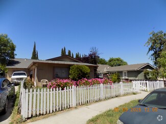 Building Photo - 5519 Lean Ave