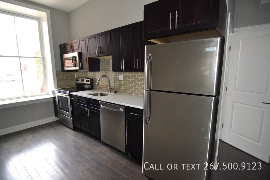 Foto principal - Renovated 3BR/1BA unit in Prime Location.