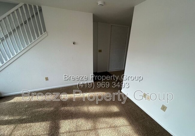 Building Photo - 631 Hope St