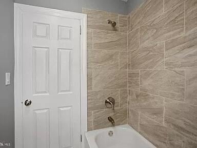 Photo - 434 E Cheltenham Ave Townhome