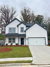 Building Photo - 290 Fox Crk Dr