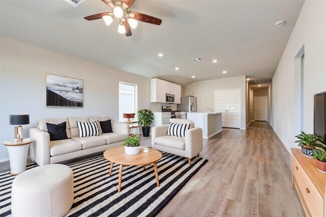Foto del edificio - 127 Sterling River Ln