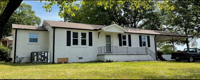 Primary Photo - 1307 Bolt Dr