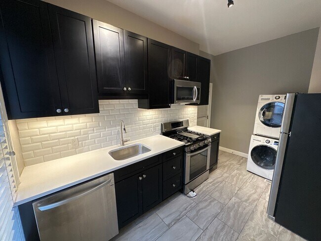 Foto del edificio - W King Ave 101-101.5 MLR