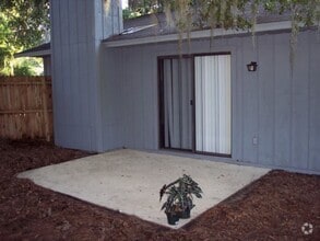 Building Photo - 2959 SW 39th Ave