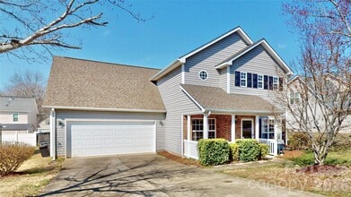 Building Photo - 447 Fawnbrook Ln