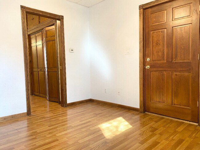 Building Photo - 577 17th St